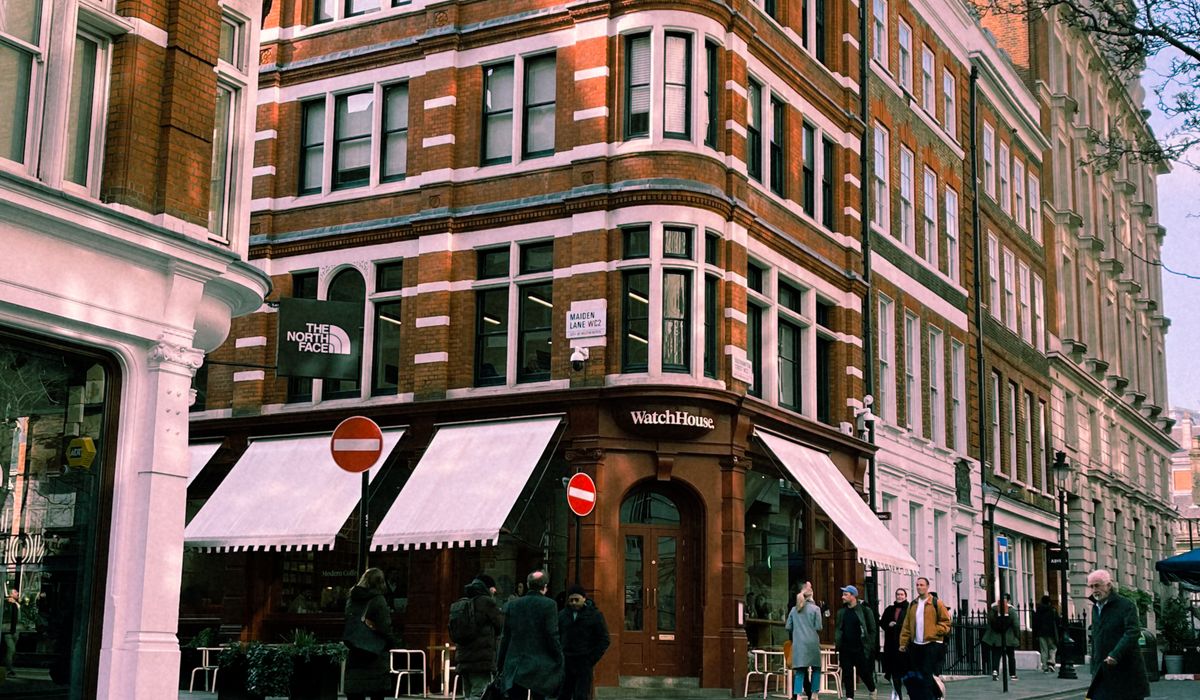 Building a Simple Online Presence for Local Trade